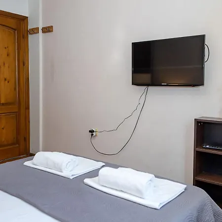 Spacious Flat With Garage - Steps From The Sea Garden By Flat Manаger Apartament *